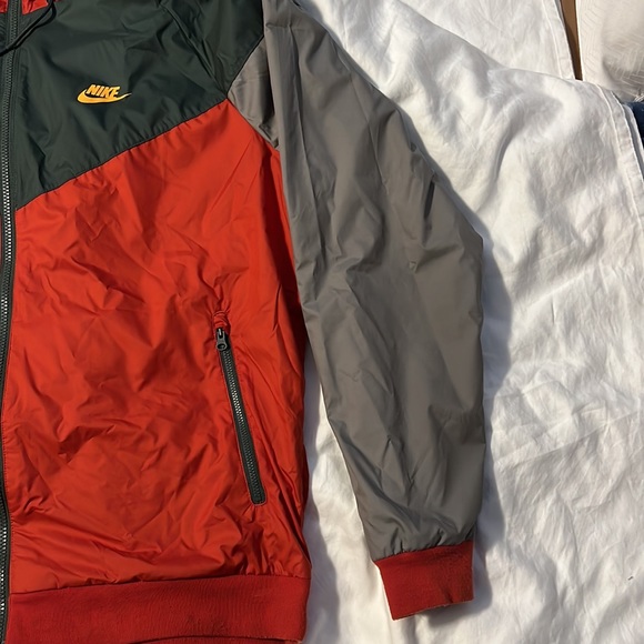 Nike Windbreaker Orange/Gray 727324-630 - Picture 3 of 7